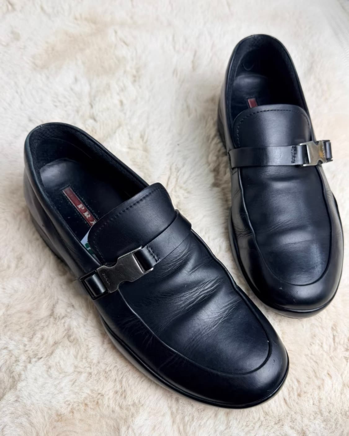 프라다 스포츠 메탈 버클 로퍼 스니커즈 6 상품이미지3