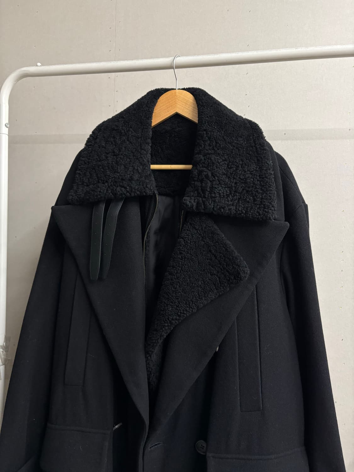 17fw 준지 캐시미어 무스탕 더블코트 상품이미지2