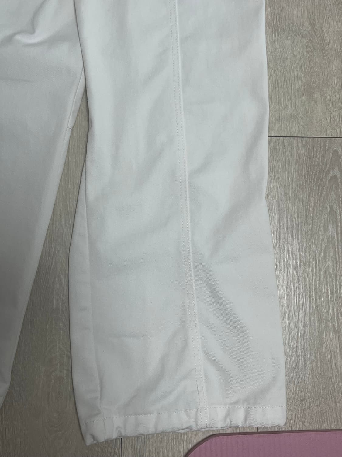 아캄 Knee Pin-tuck Printed Denim Pants (Wh 상품이미지7