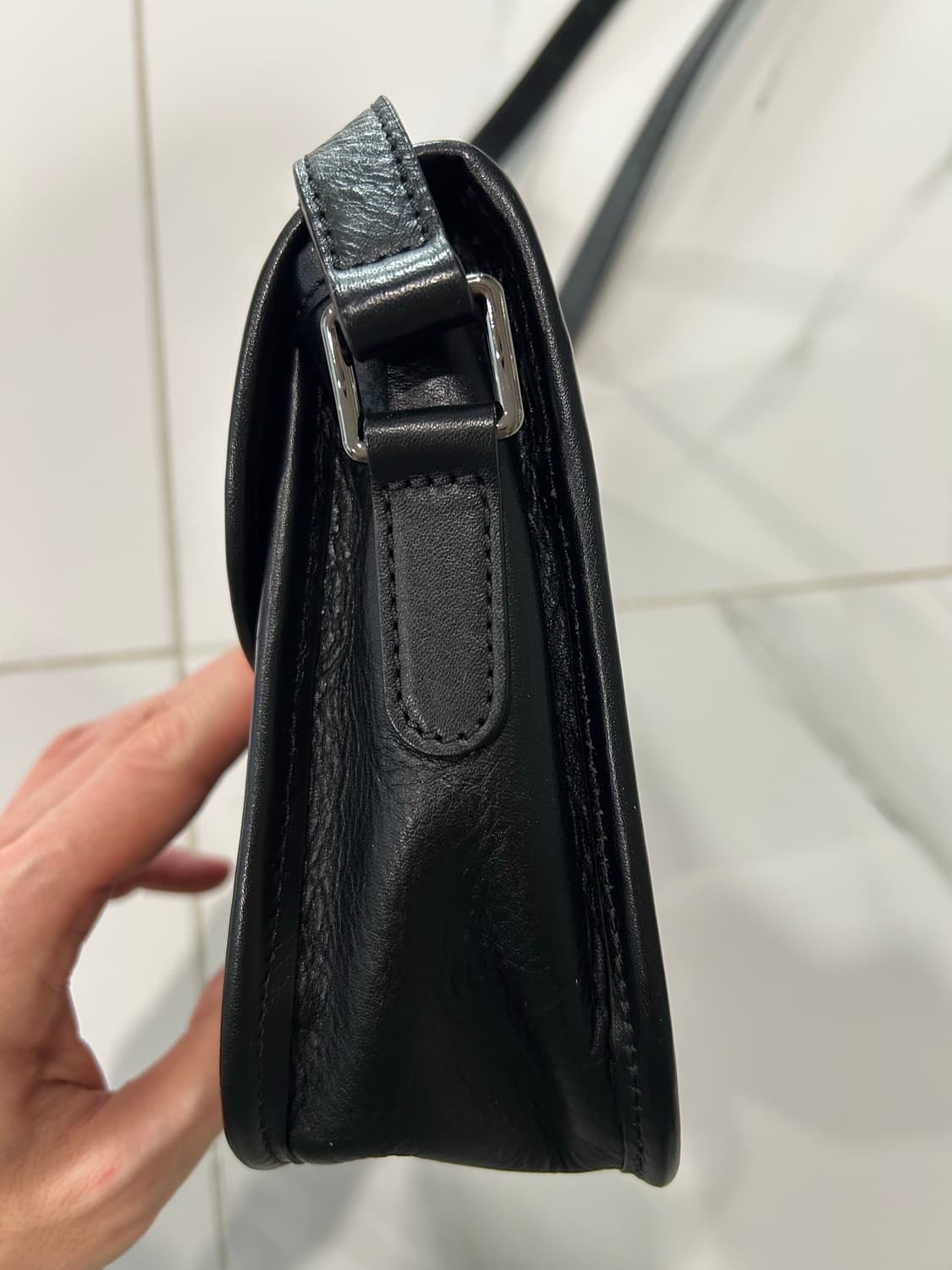 아트이프엑츠 카트리지 레더백 상품이미지4