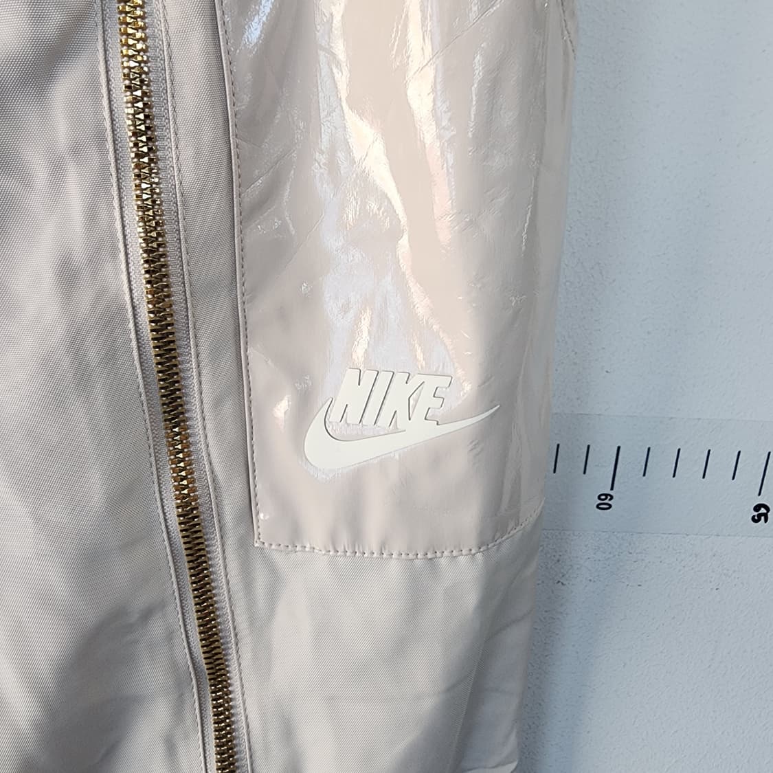 나이키 지퍼 포인트 조거 팬츠 상품이미지3