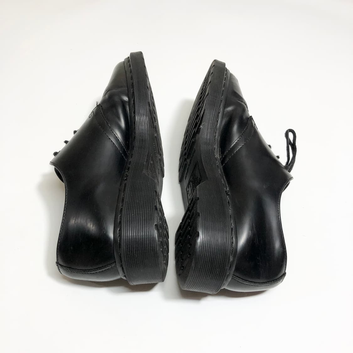 닥터마틴 1461 모노 UK5(240) 상품이미지9