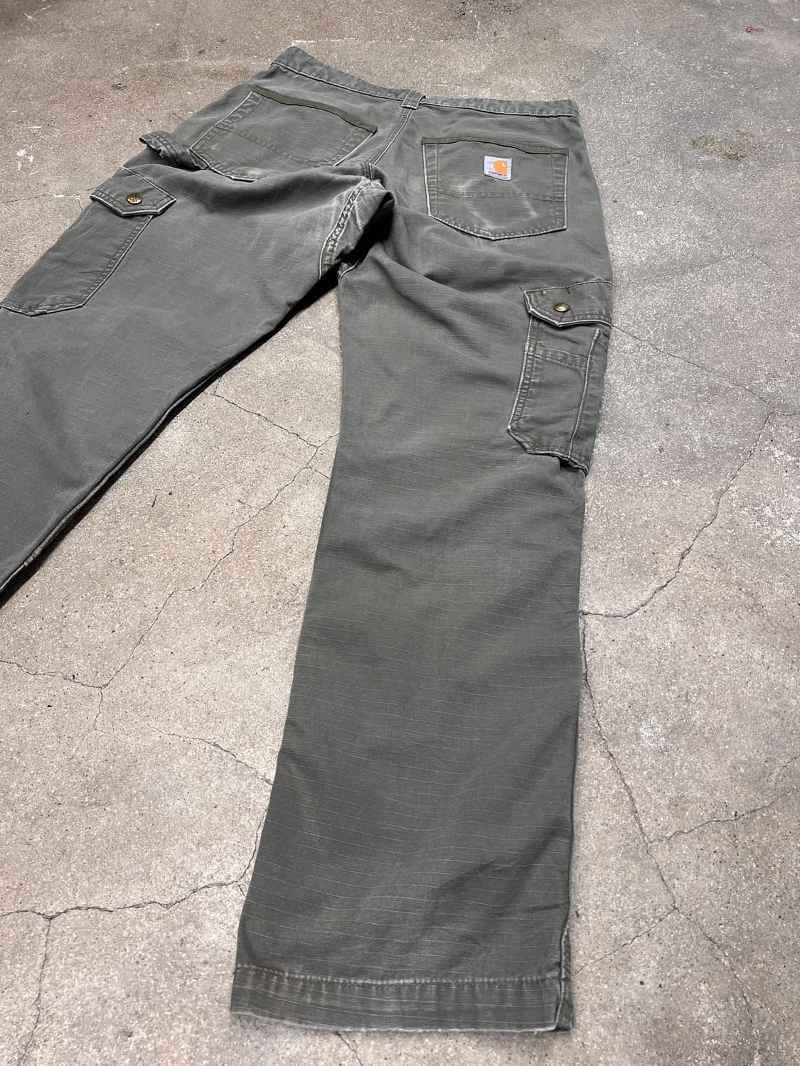 칼하트 더블니 카고 팬츠 립스탁 모스그린 상품이미지8