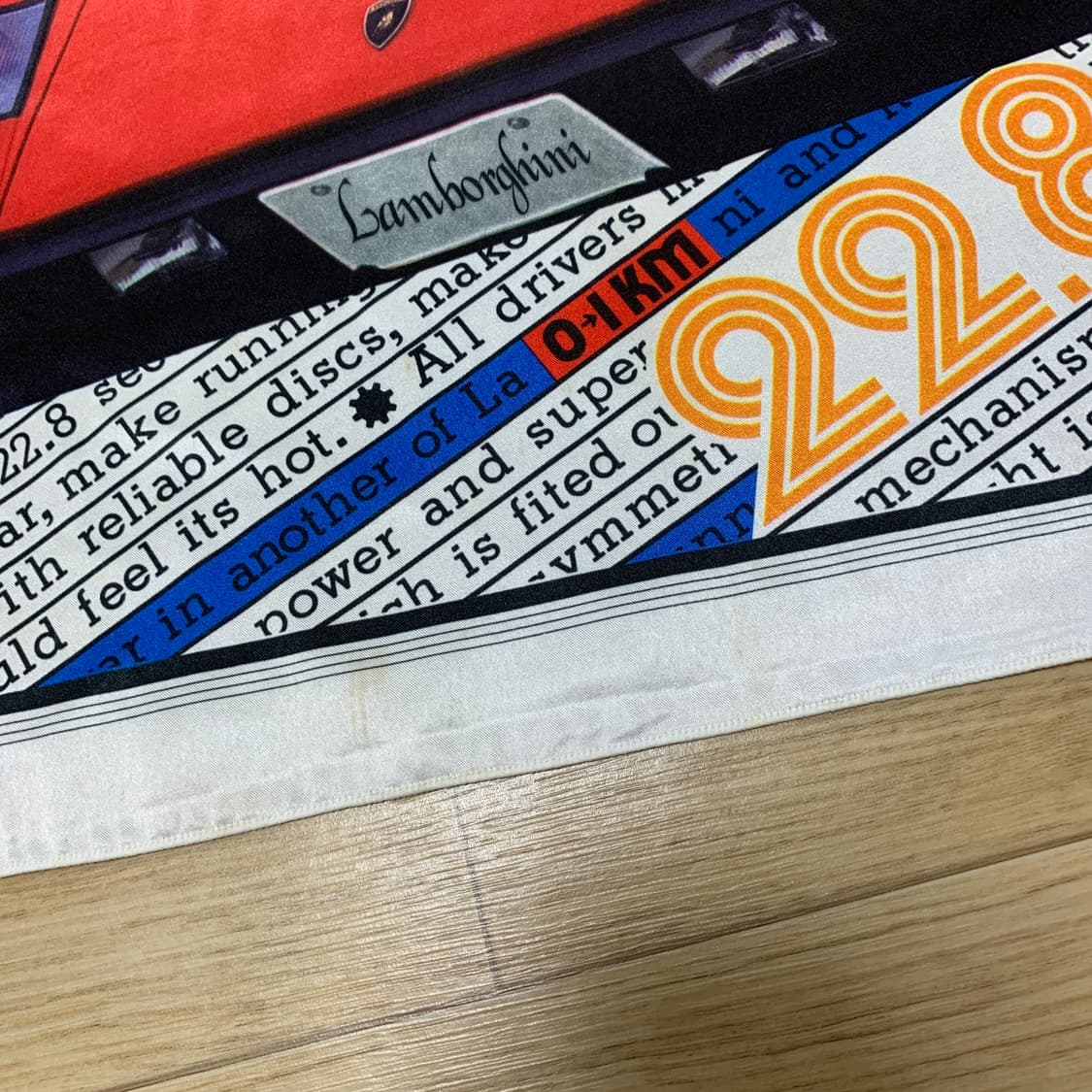 80s 산요 람보르기니 쿤타치 빈티지 스카프 상품이미지4