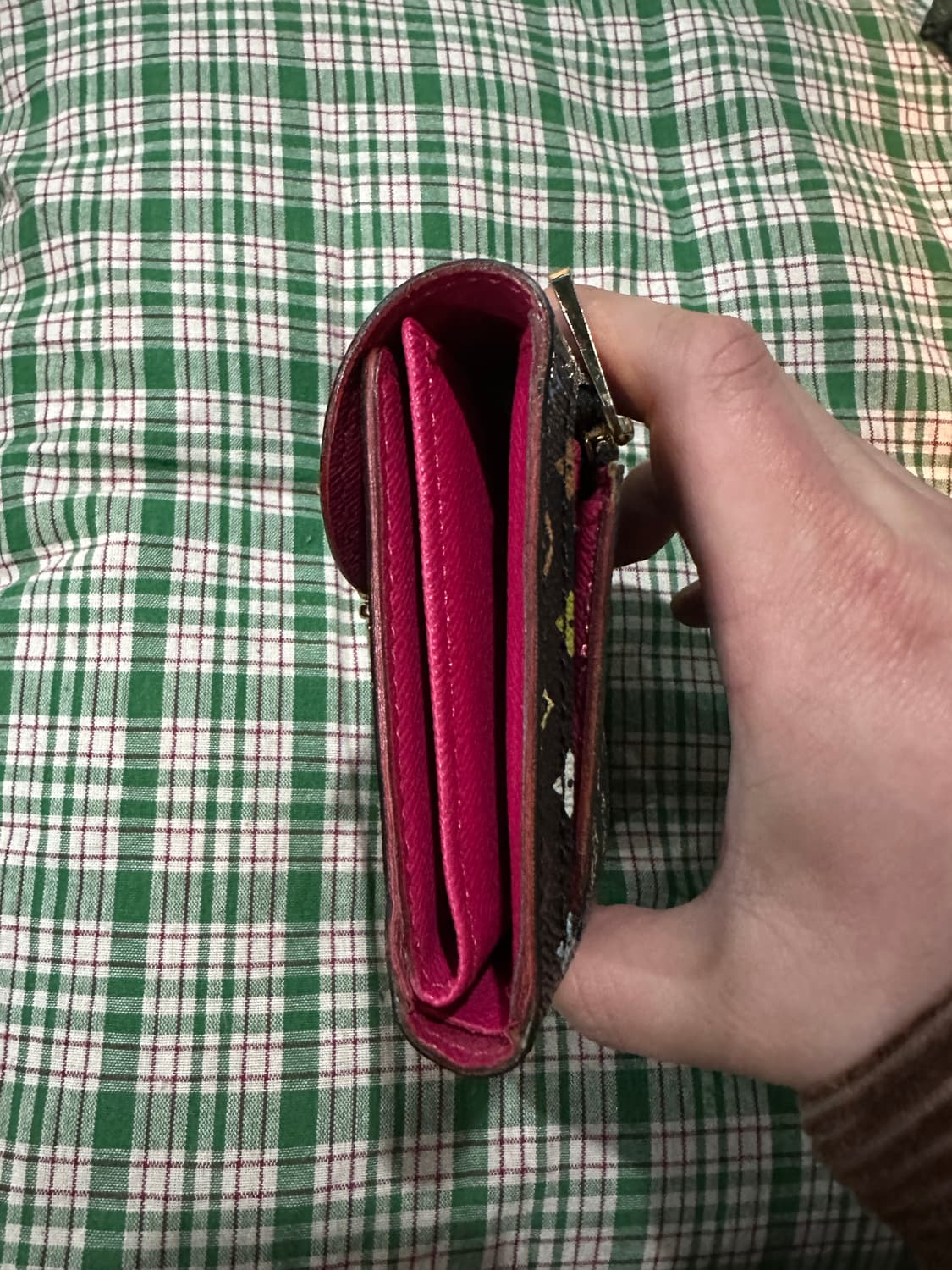 루이비통 멀티컬러 중지갑 상품이미지3