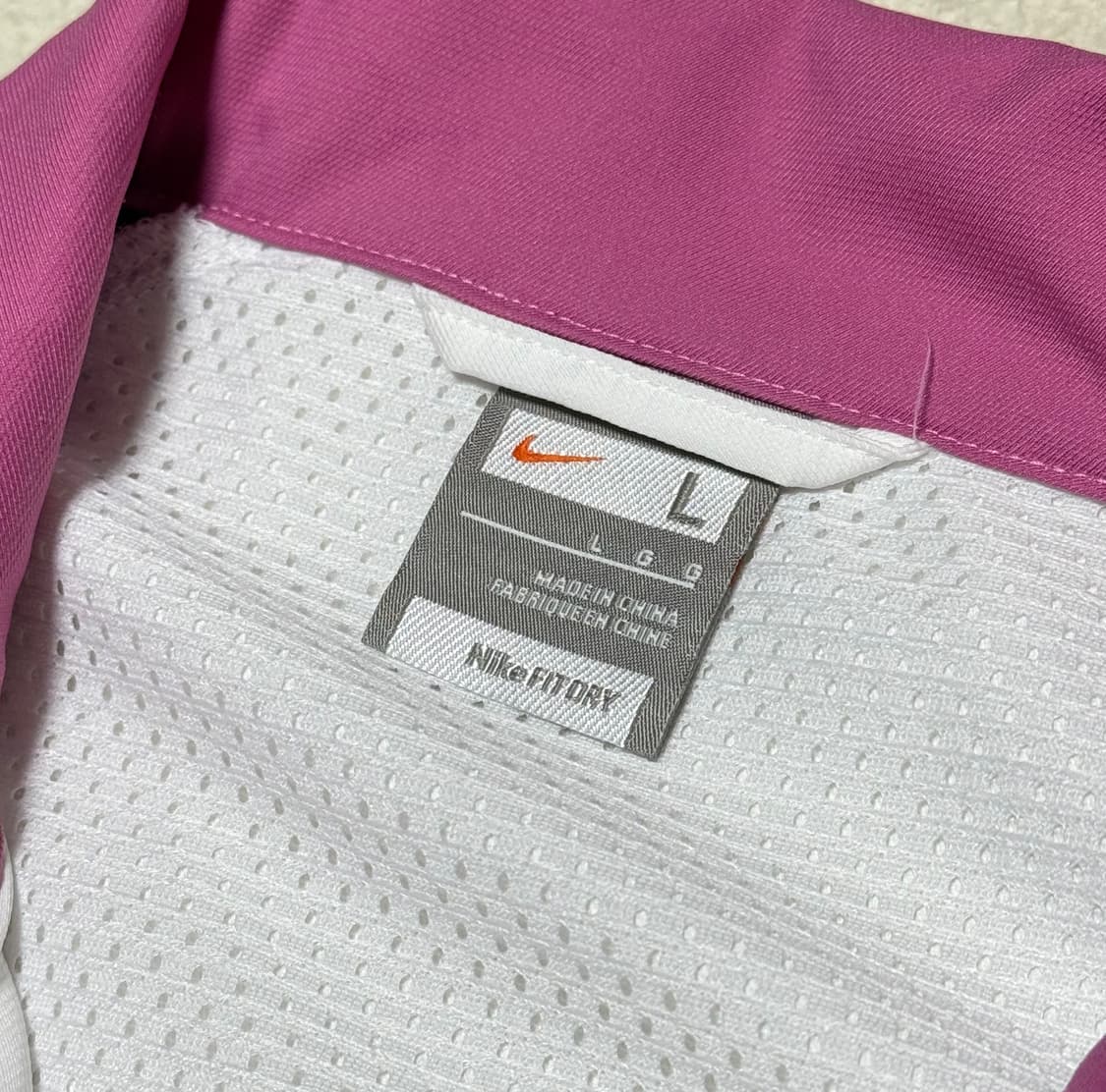 나이키 일본 나그랑 화이트 네이비 바람막이 상품이미지4