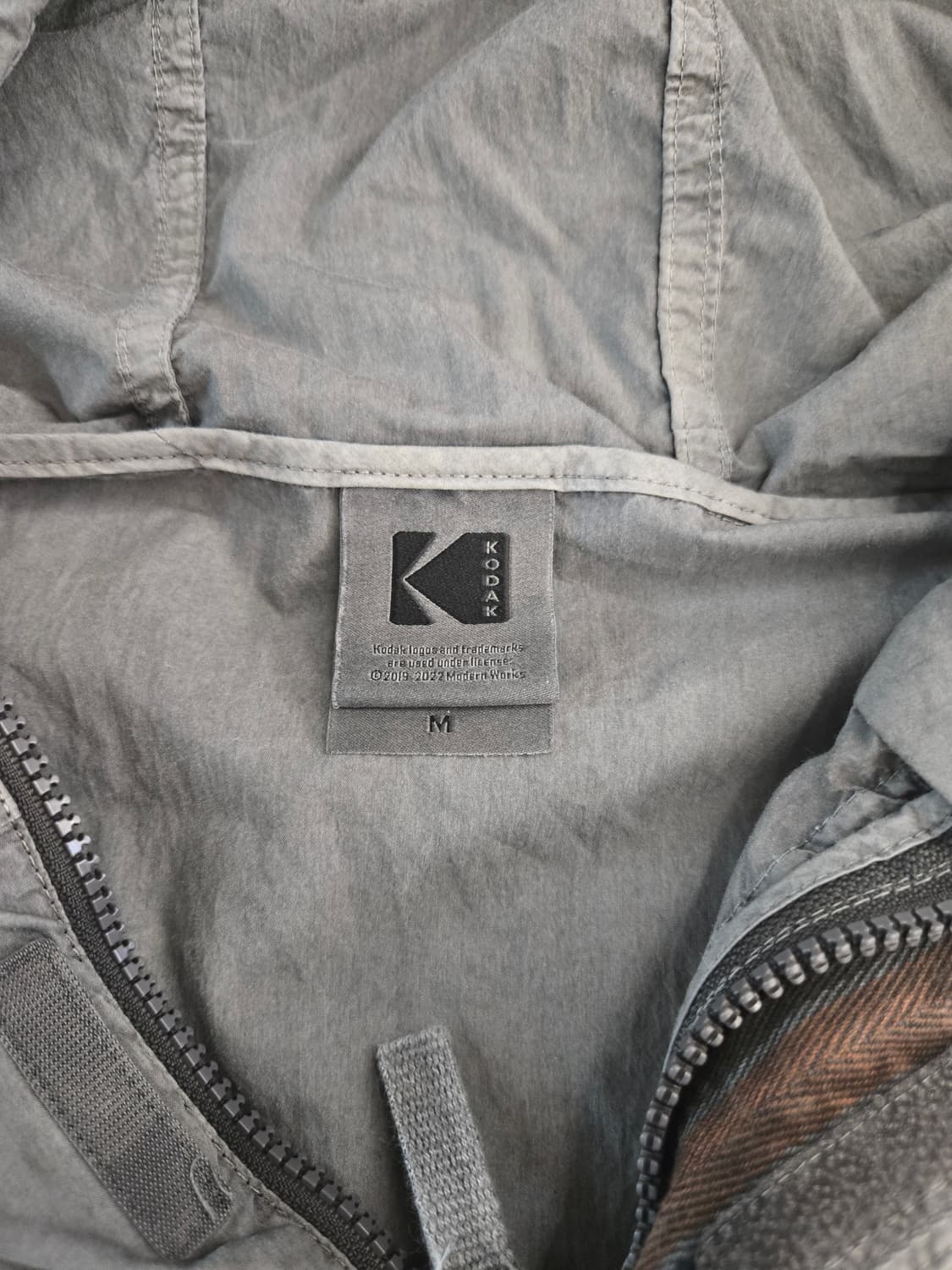 코닥 후드 아노락 바람막이 그레이 상품이미지2