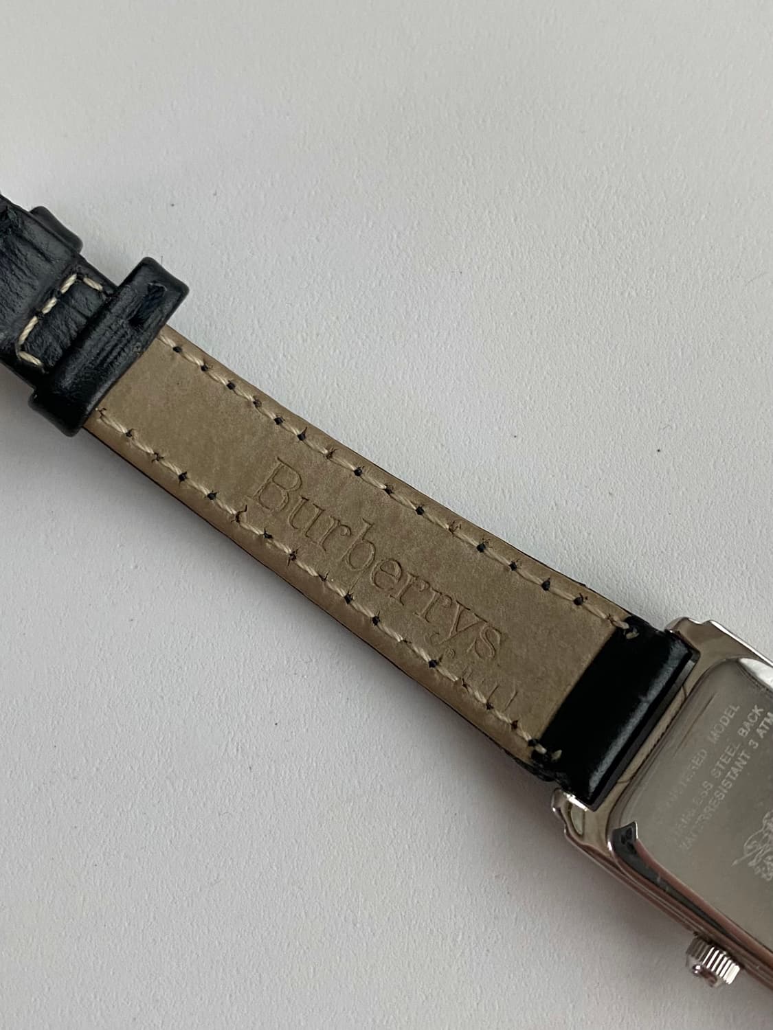 Burberrys 버버리 클래식 스퀘어 탱크 쿼츠 상품이미지7