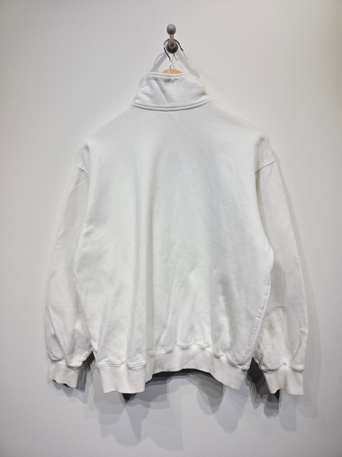 SCULPTOR 하프집업 맨투맨 화이트_S 상품이미지5