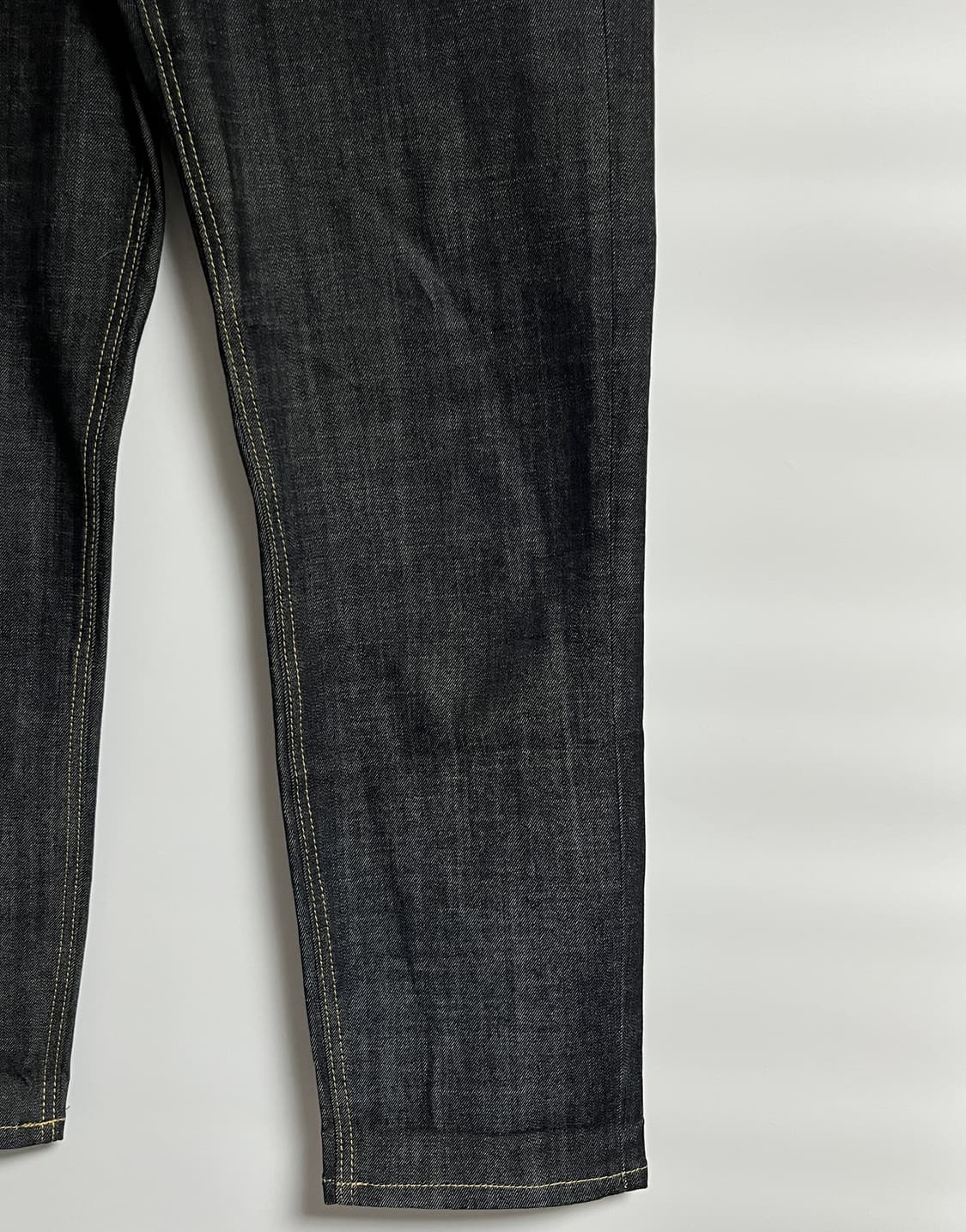 공용 플랙진 테이퍼드핏 흑청 생지 데님 팬츠 청바지 30 상품이미지2