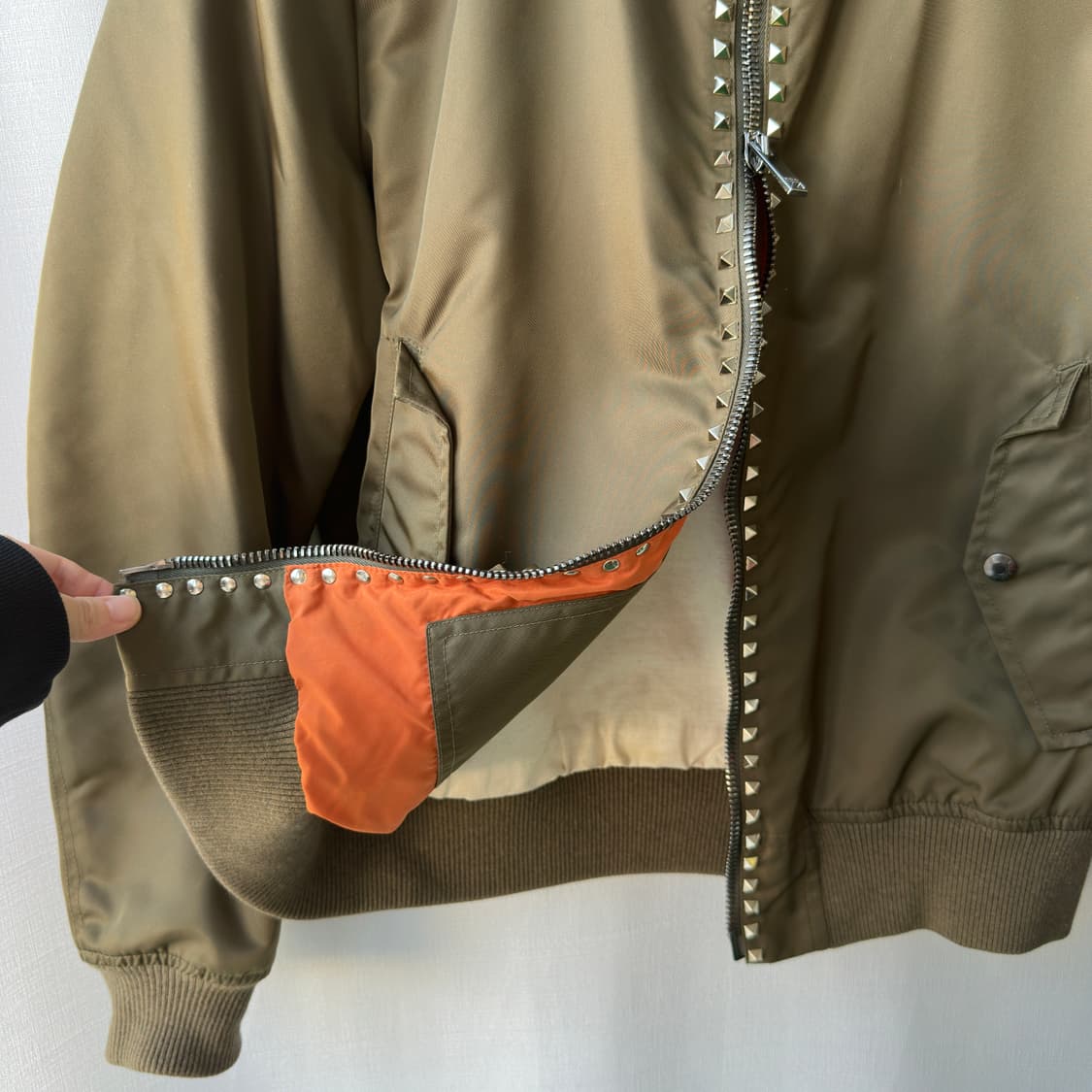 발렌티노 락스터드 봄버 자켓 카키 50사이즈 상품이미지5