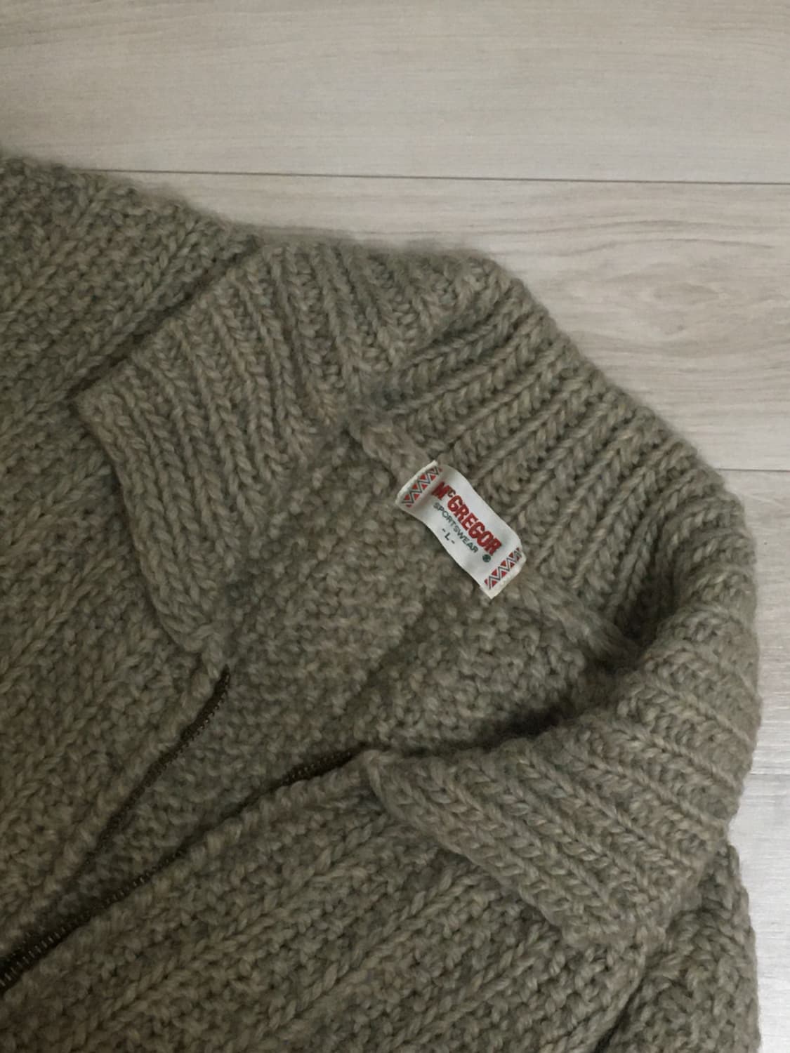 맥그리거 니트 집업 상품이미지2