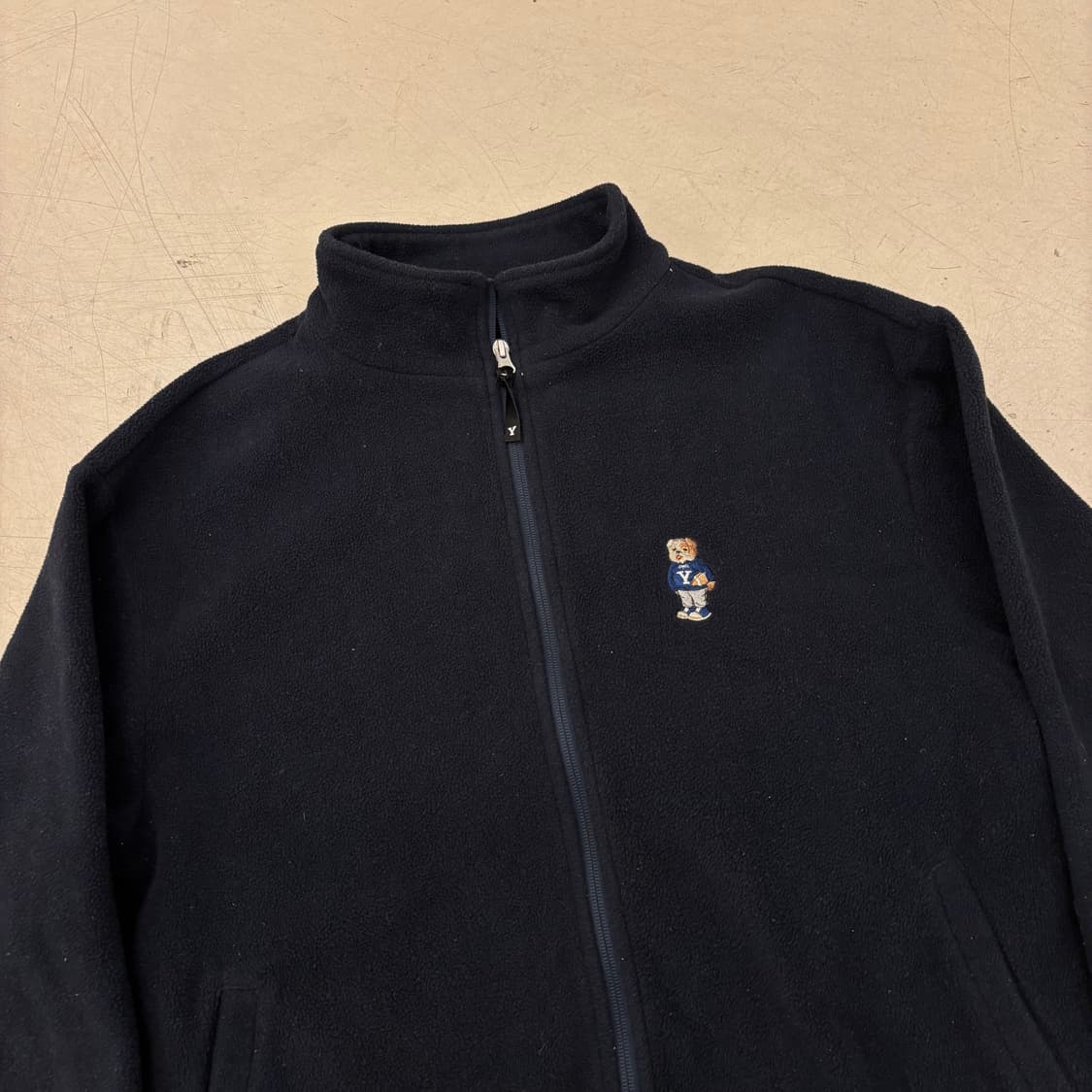 예일 스몰로고 플리스 집업 상품이미지2