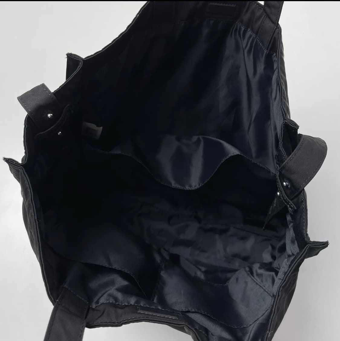 질스튜어트 가방 블랙 쇼퍼팩 토트백 상품이미지2
