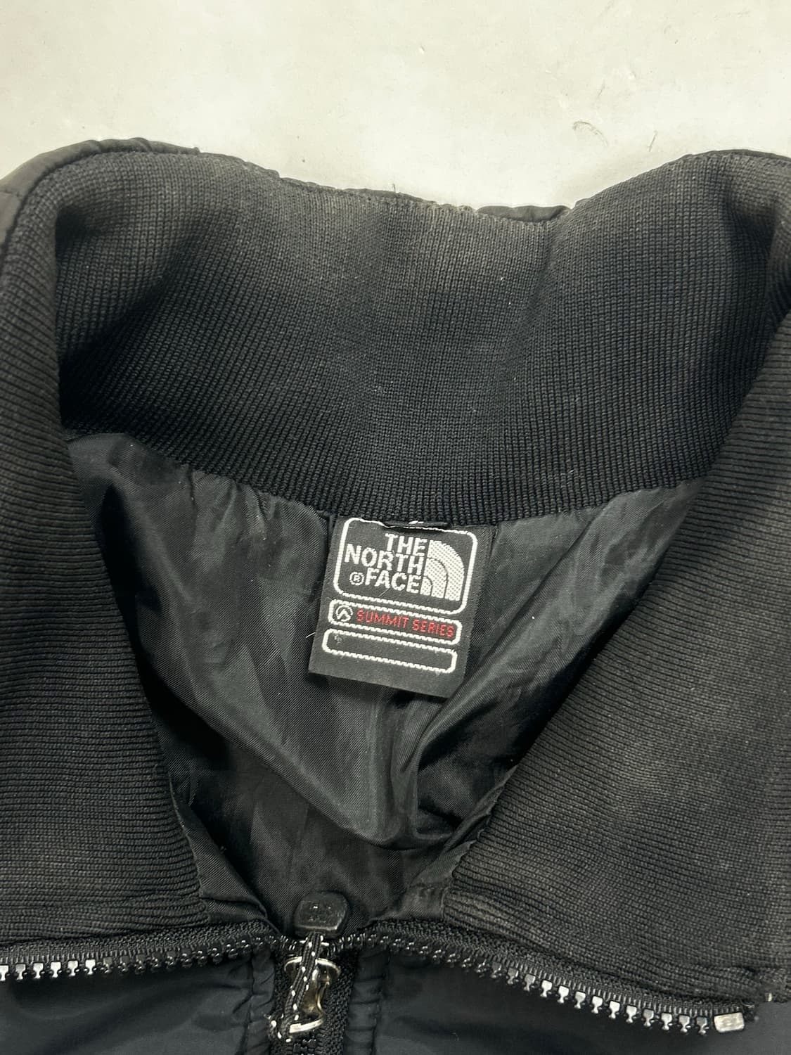 노스페이스 써밋시리즈 700 경량 패딩 L 상품이미지5