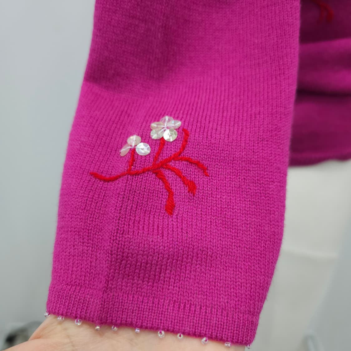울 핫핑크 플라워 사선 자수 7부 니트 상품이미지8