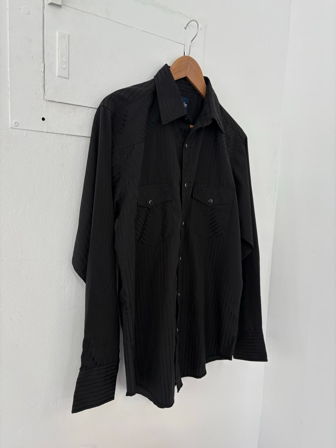 랭글러 블랙 스트라이프 셔츠 상품이미지2