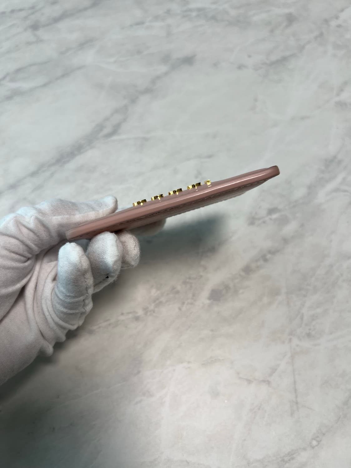 구찌 스크립트 라이트 레더 카드지갑 핑크 상품이미지4