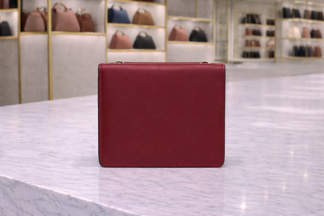 [A급] 페라가모 간치니 스트랩 반지갑 판매합니다!!! 상품이미지2