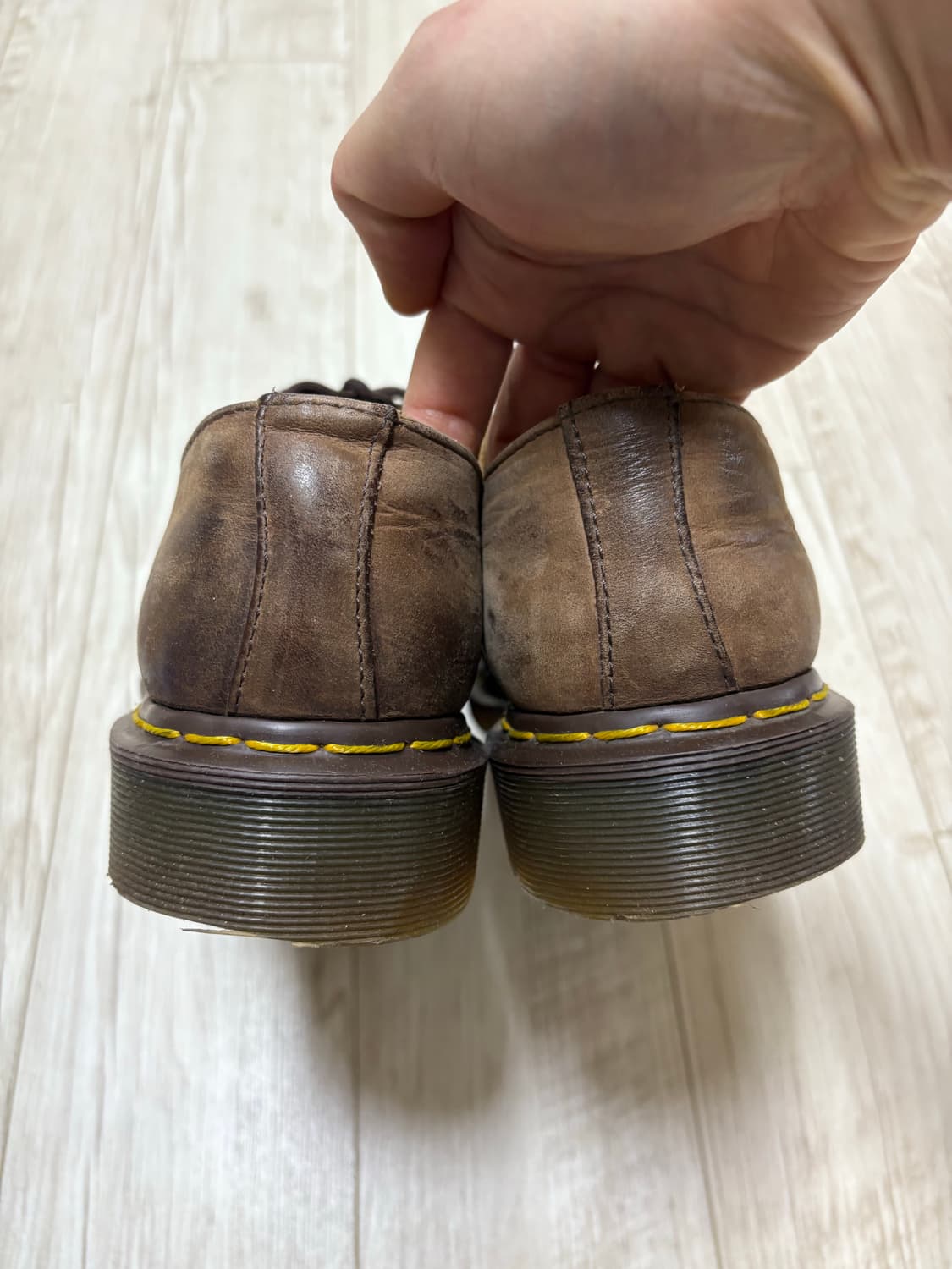 닥터마틴 1461 3홀 크레이지홀스 270 상품이미지5