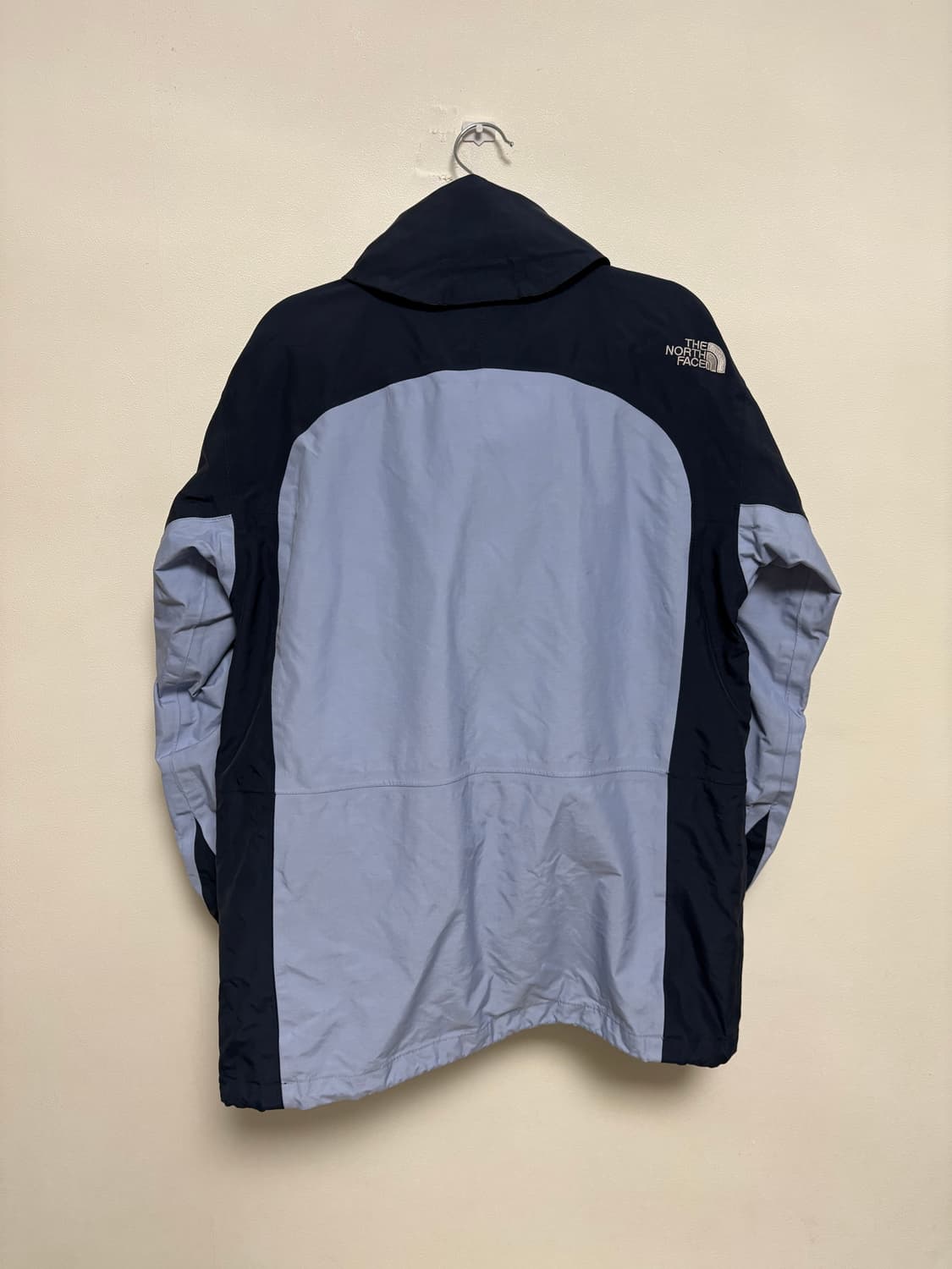 노스페이스 배색 바람막이 상품이미지4