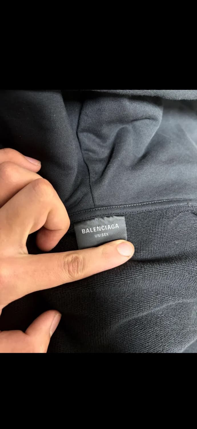 발렌시아가 헤비메탈 후드집업 라지핏 판매합니다. 상품이미지3