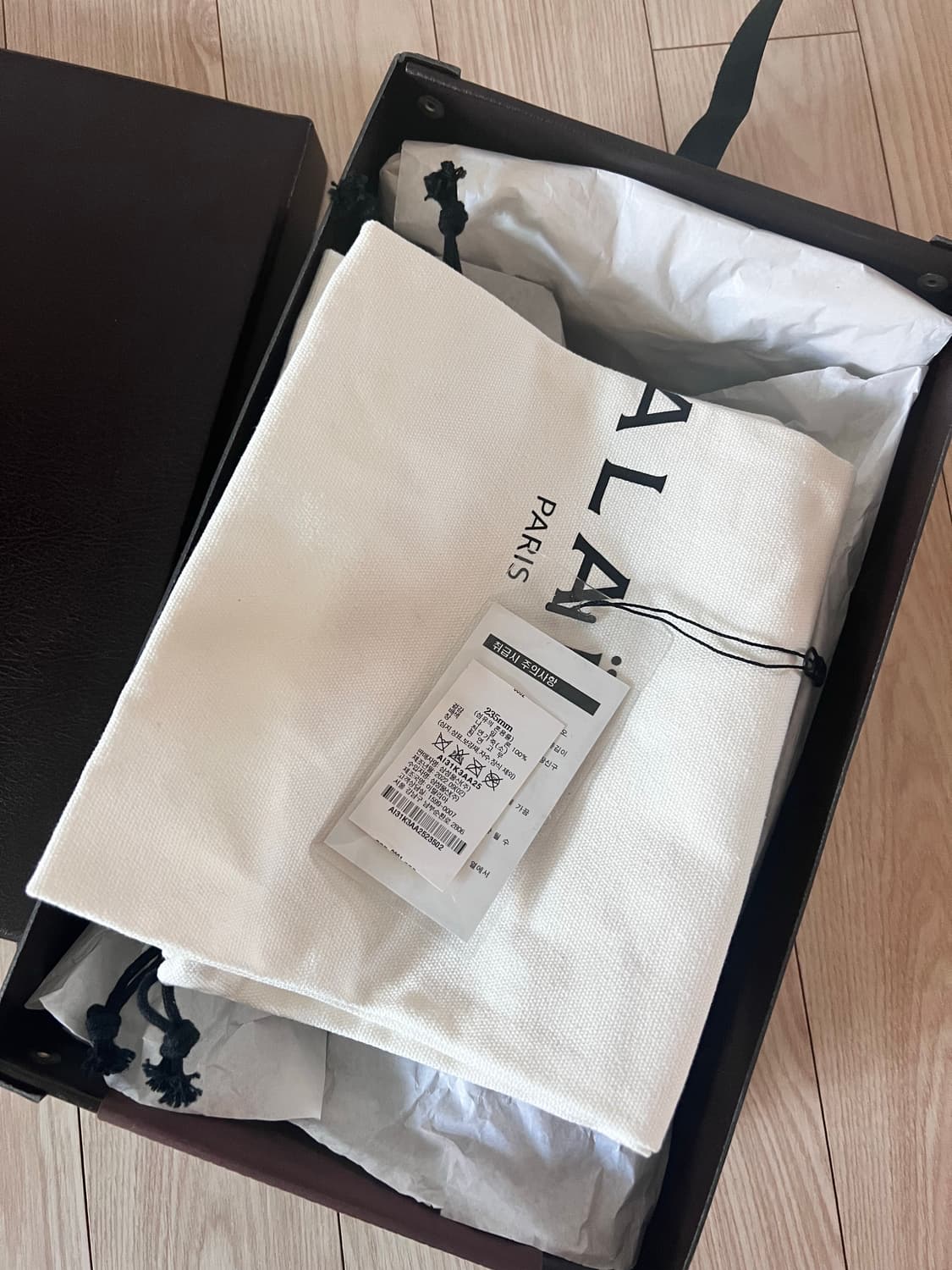 알라이아 피쉬넷 플랫슈즈 상품이미지7