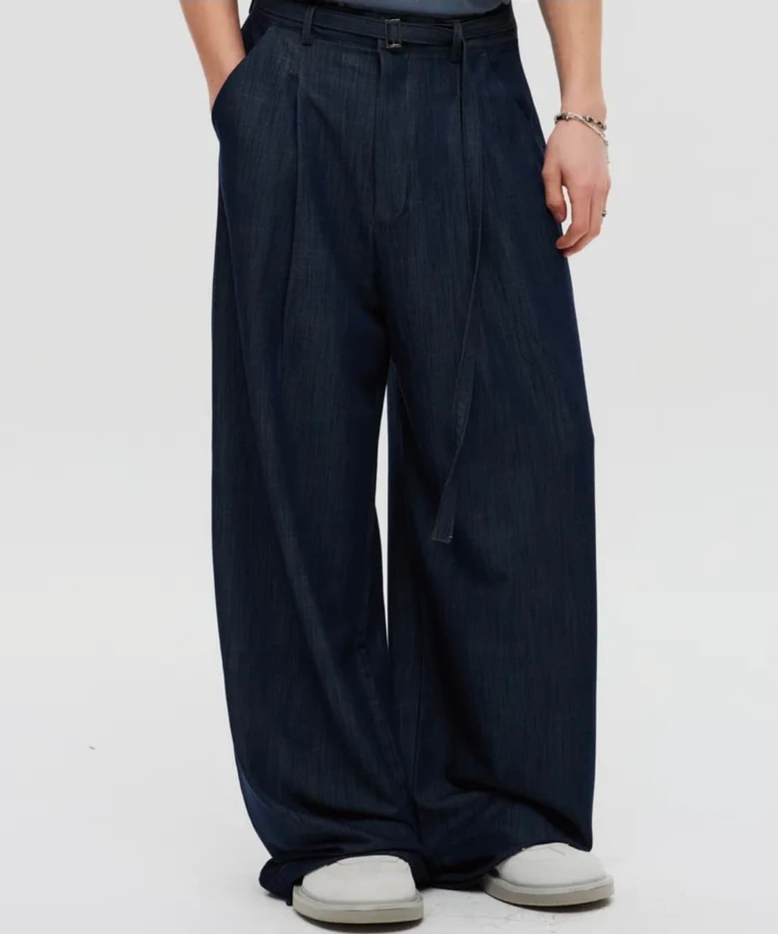 Dnsr 벨티드 드레이프 슬랙스 인디고 상품이미지1