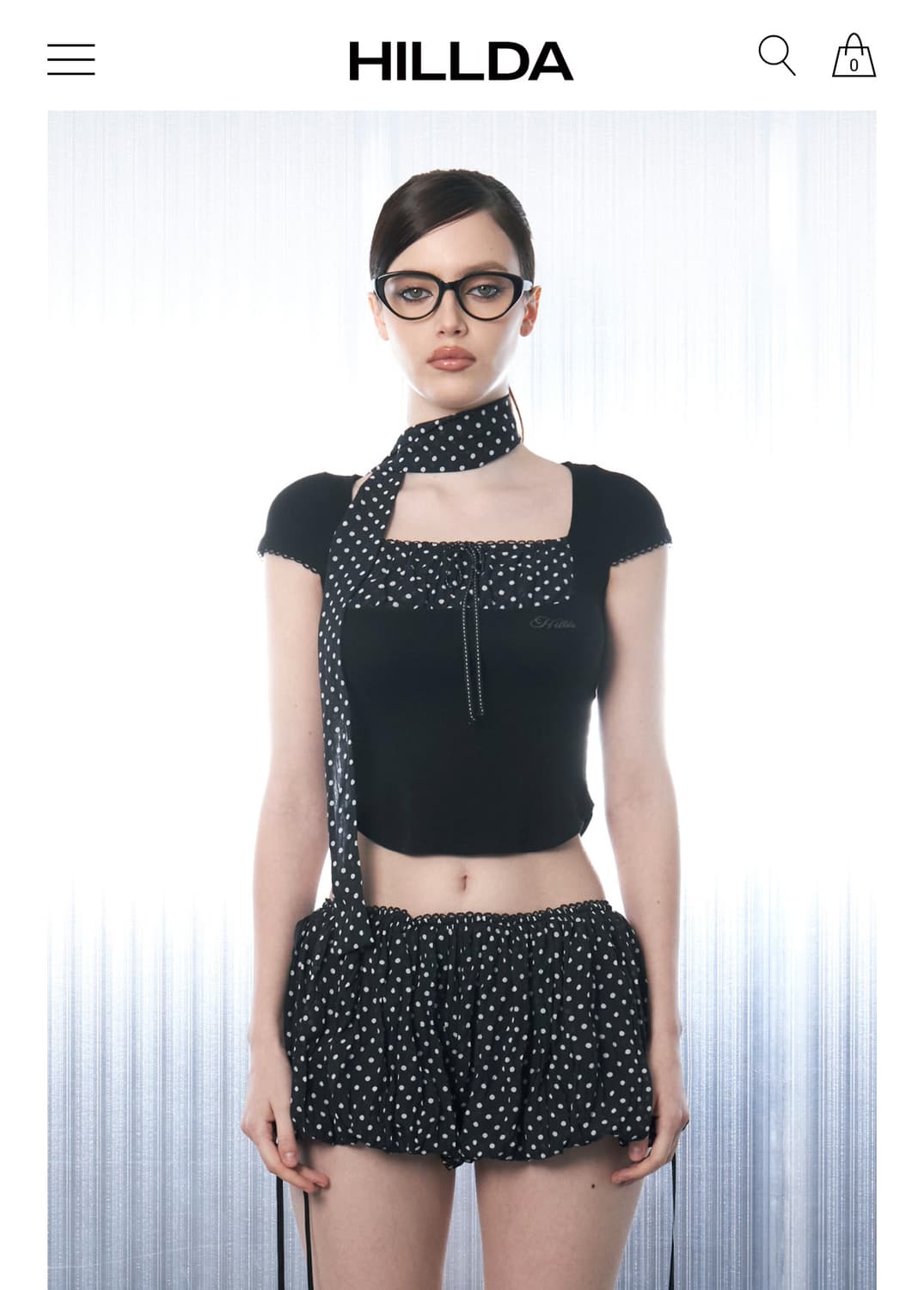 Hillda Dot Square Crop Top 상품이미지1