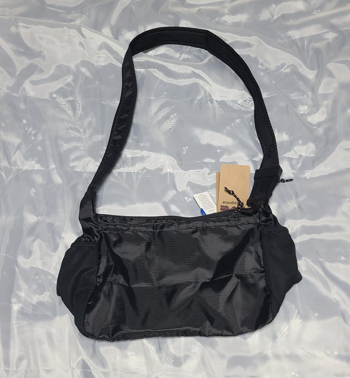 파타고니아 울트라 라이트 숄더백/ 크로스백 (새제품)  상품이미지2