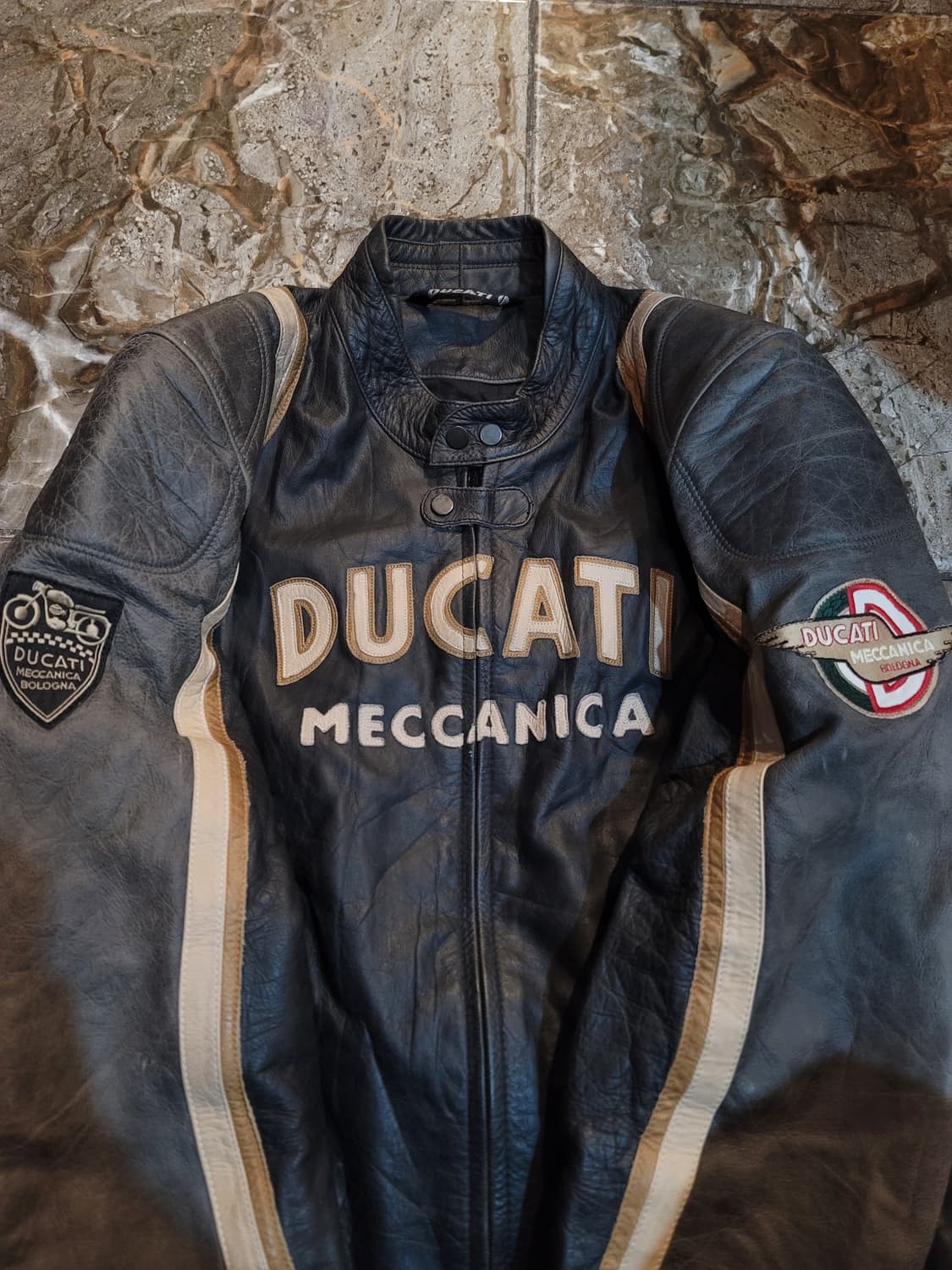 두가티 메카니카 가죽 라이더 자켓 상품이미지2