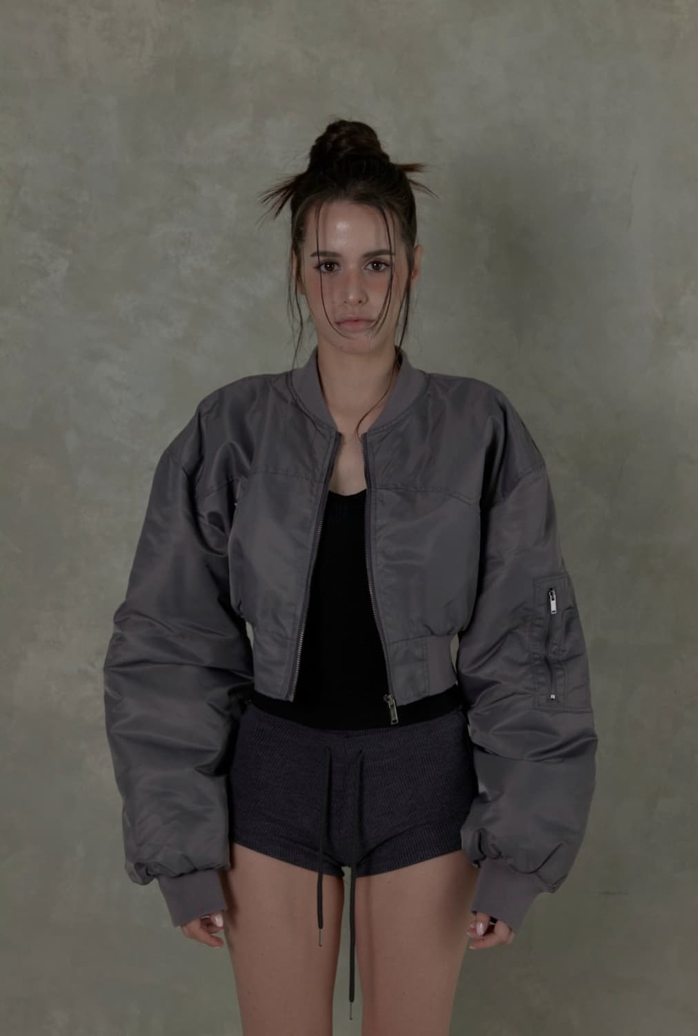 티유알이 muted bomber jacket gray 상품이미지1