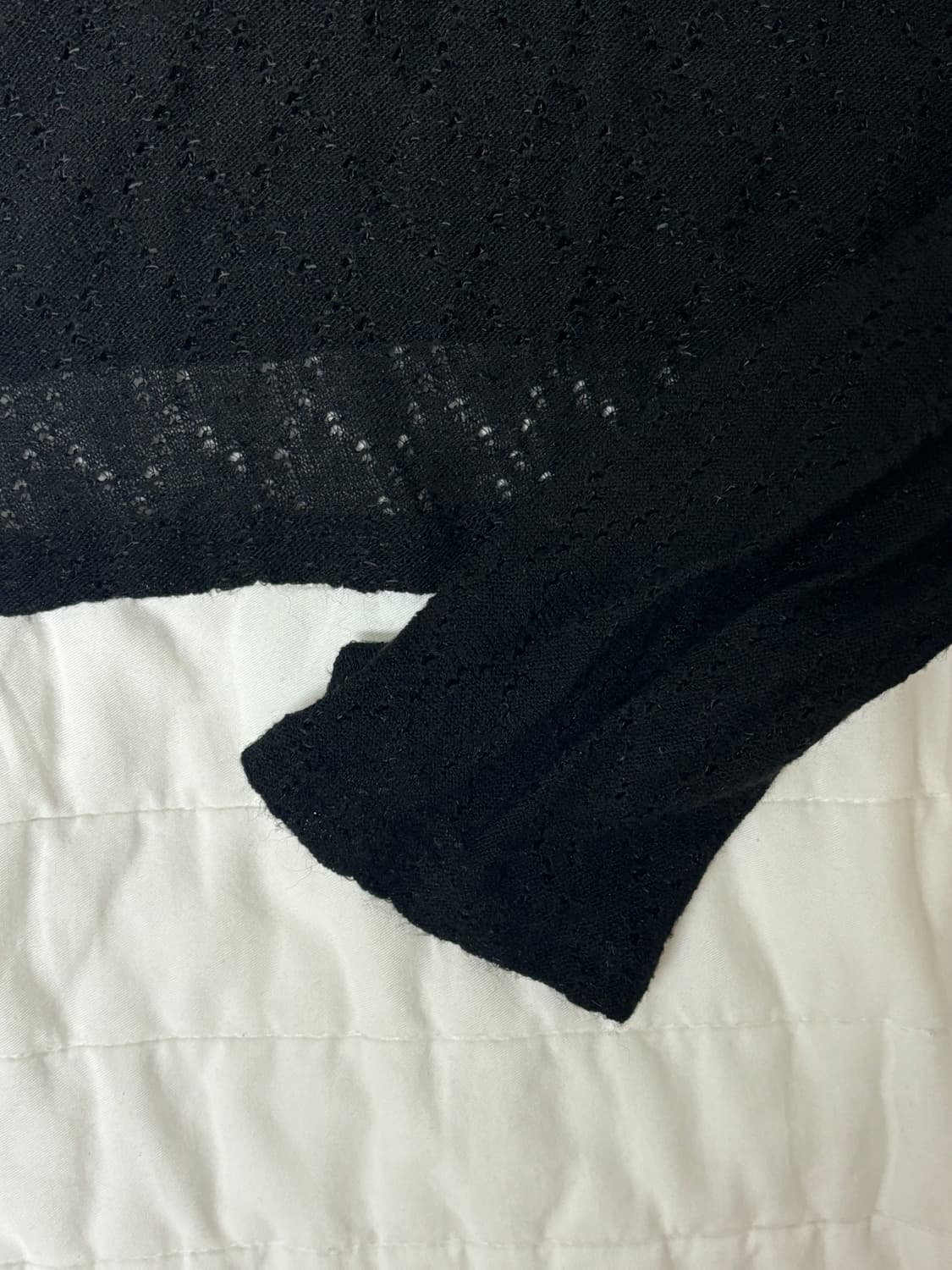 Argyle pointelle l/s tee 아가일 니트 티 블랙 상품이미지7