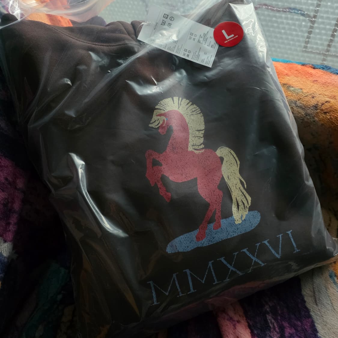 [L] IAB Studio 붉은 말 레드 홀스 후디 브라운 상품이미지3