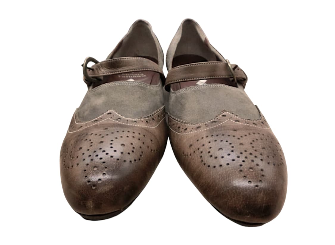 미하라 야스히로 스트렙 가죽 로퍼 펌프스 상품이미지1