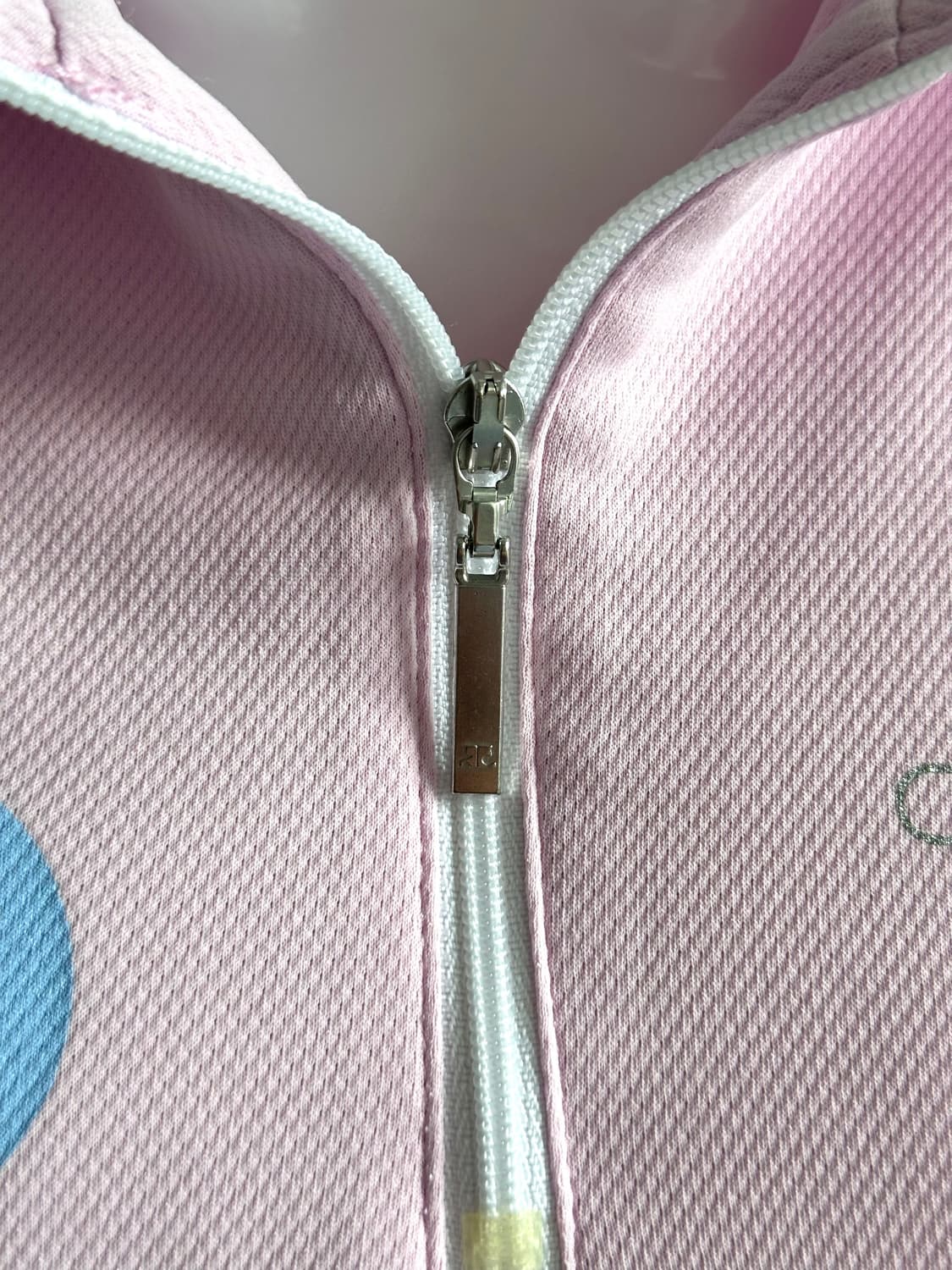 꾸레쥬 빈티지 하프 집업 폴로 반팔티셔츠 딸기우유 컬러 상품이미지6