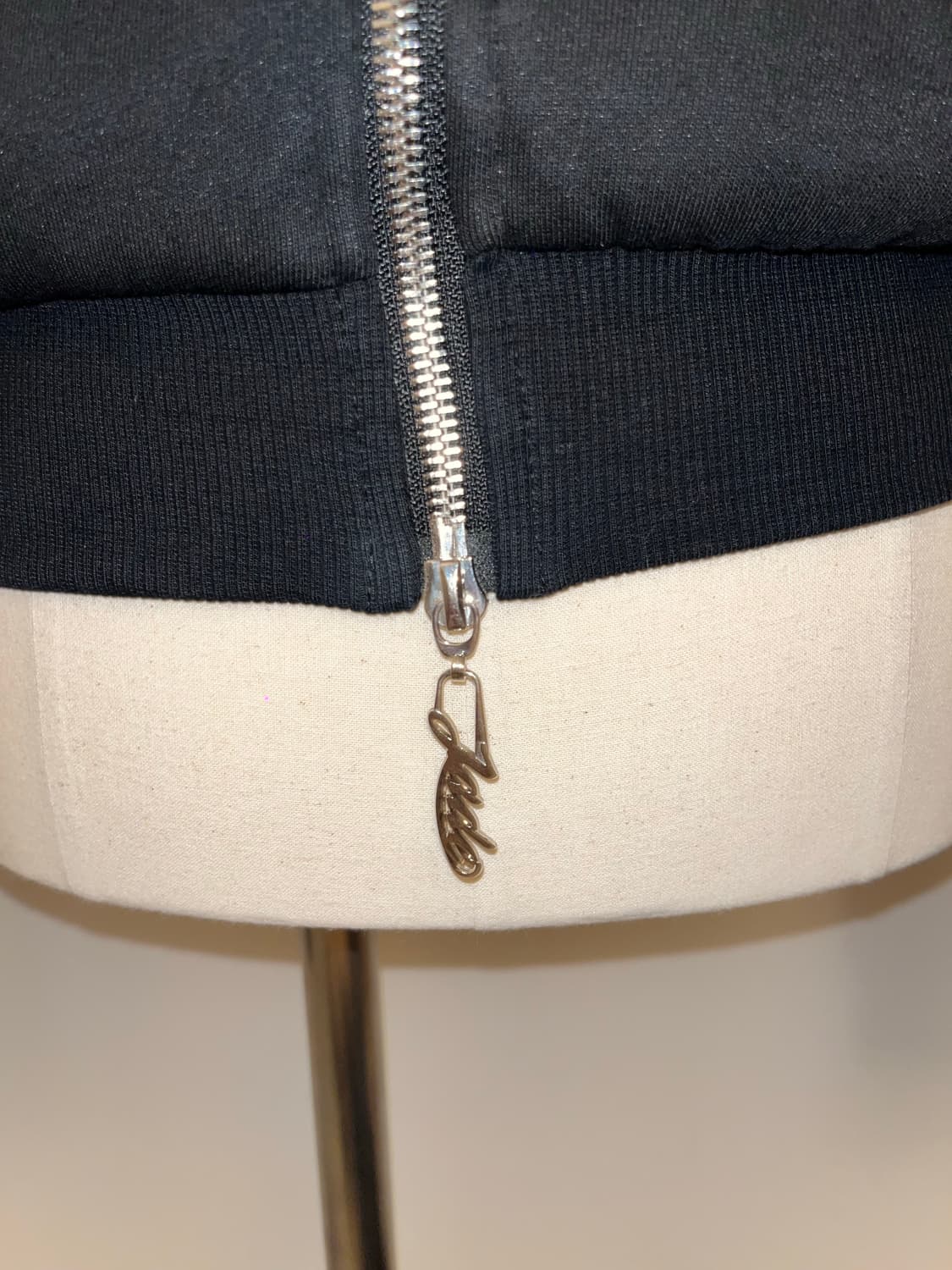 Pale jade hooded zip-up 상품이미지5