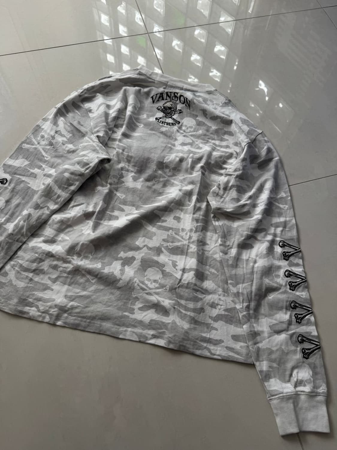 CAMO LS TEE 스컬 카모 LS 티셔츠 상품이미지4