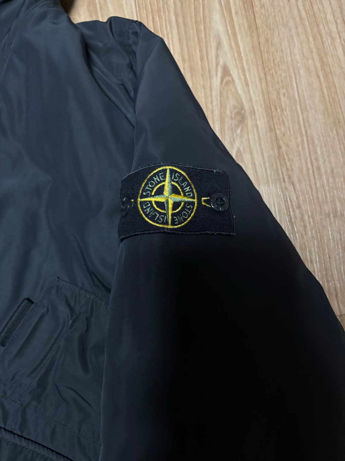 스톤아일랜드 패딩 xl 상품이미지2