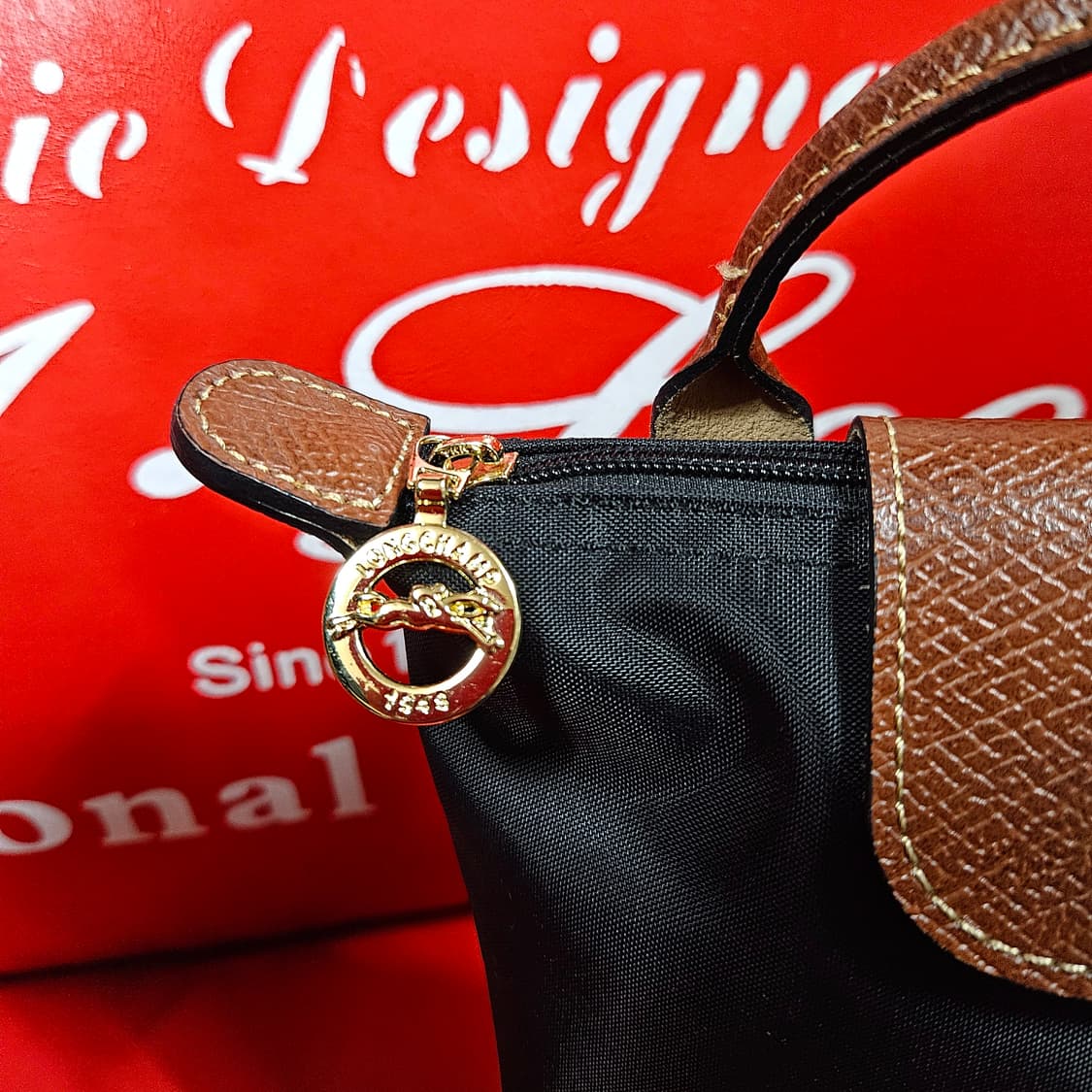 롱샴 플리아쥬 핸들 파우치백 20 x 10 x 5 size 상품이미지4