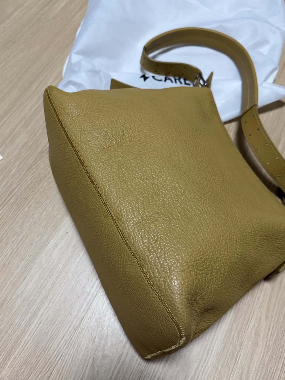 르메르 벨트 호보백 상품이미지3