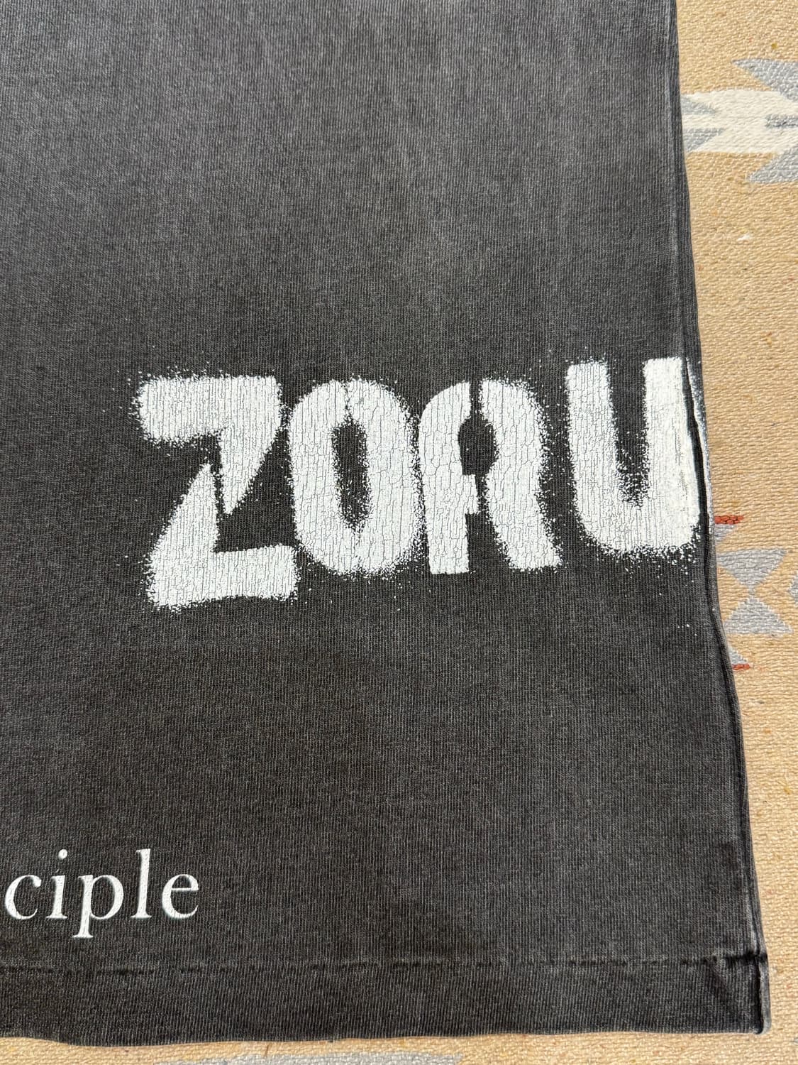 [4][L] 언더커버 ZORUGE 그래픽 티셔츠 (피그먼트다잉) 상품이미지4