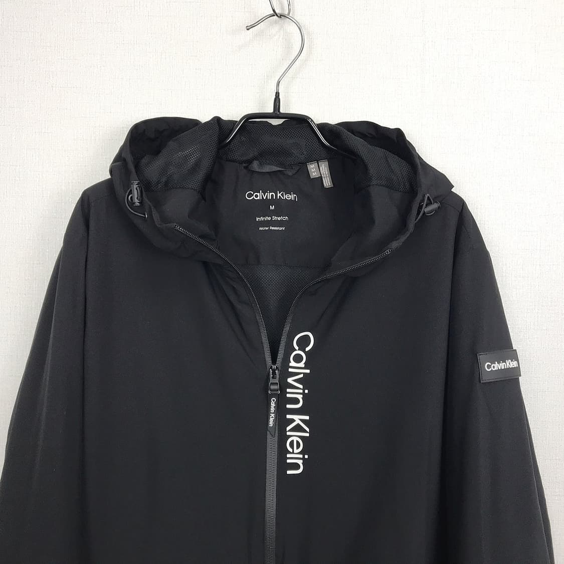 캘빈클라인 CK 바람막이 자켓 남성M (100) 상품이미지2
