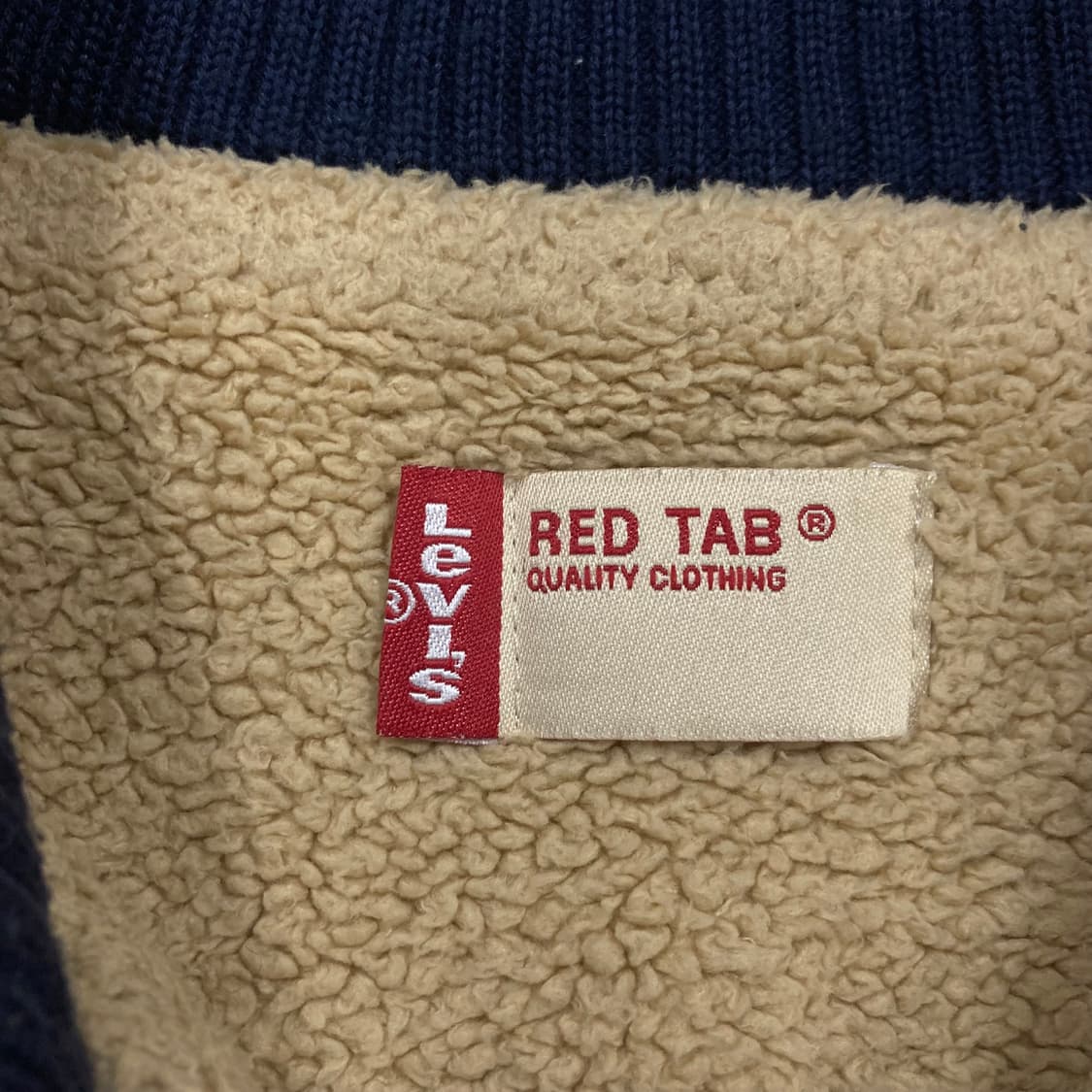 리바이스 네이비 믹스 컬러 스몰 로고 니트 집업 상품이미지3