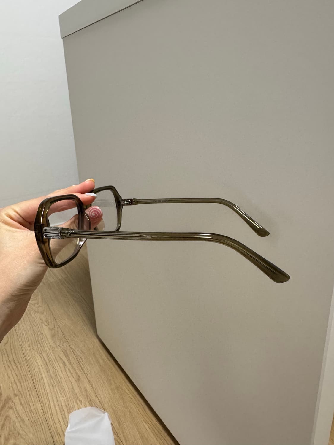 젠틀몬스터 베카 KC1 그린 클리어 안경 상품이미지4