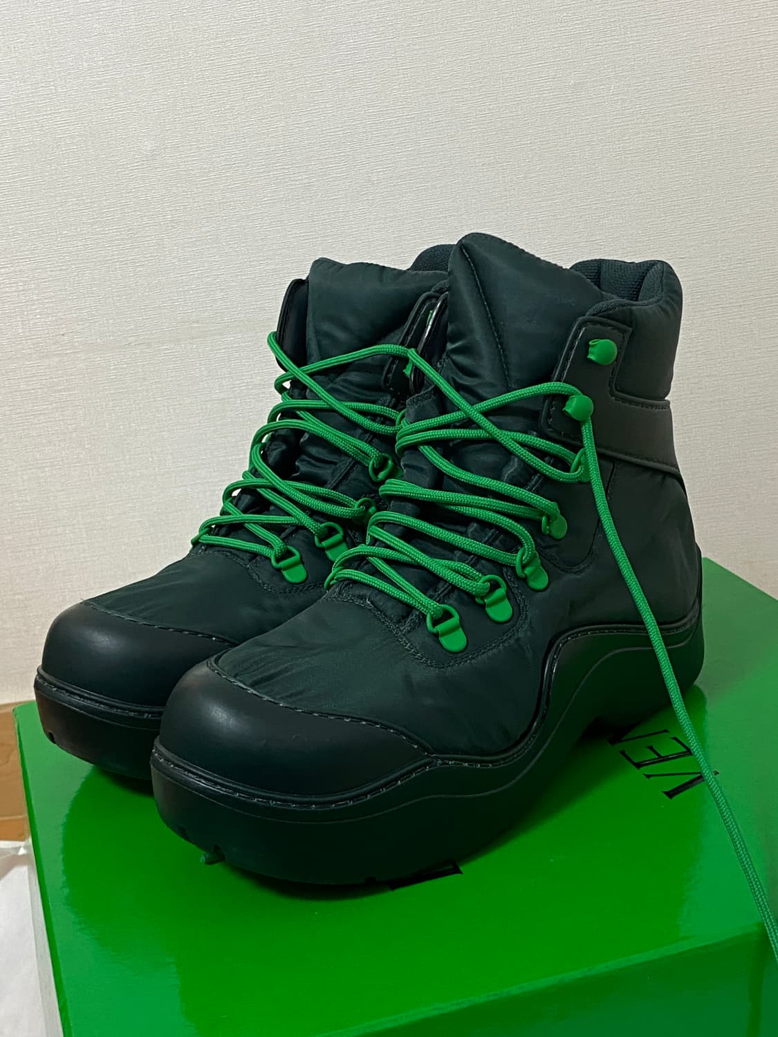 보테가베네타 퍼들 봄버 부츠 새상품 상품이미지1