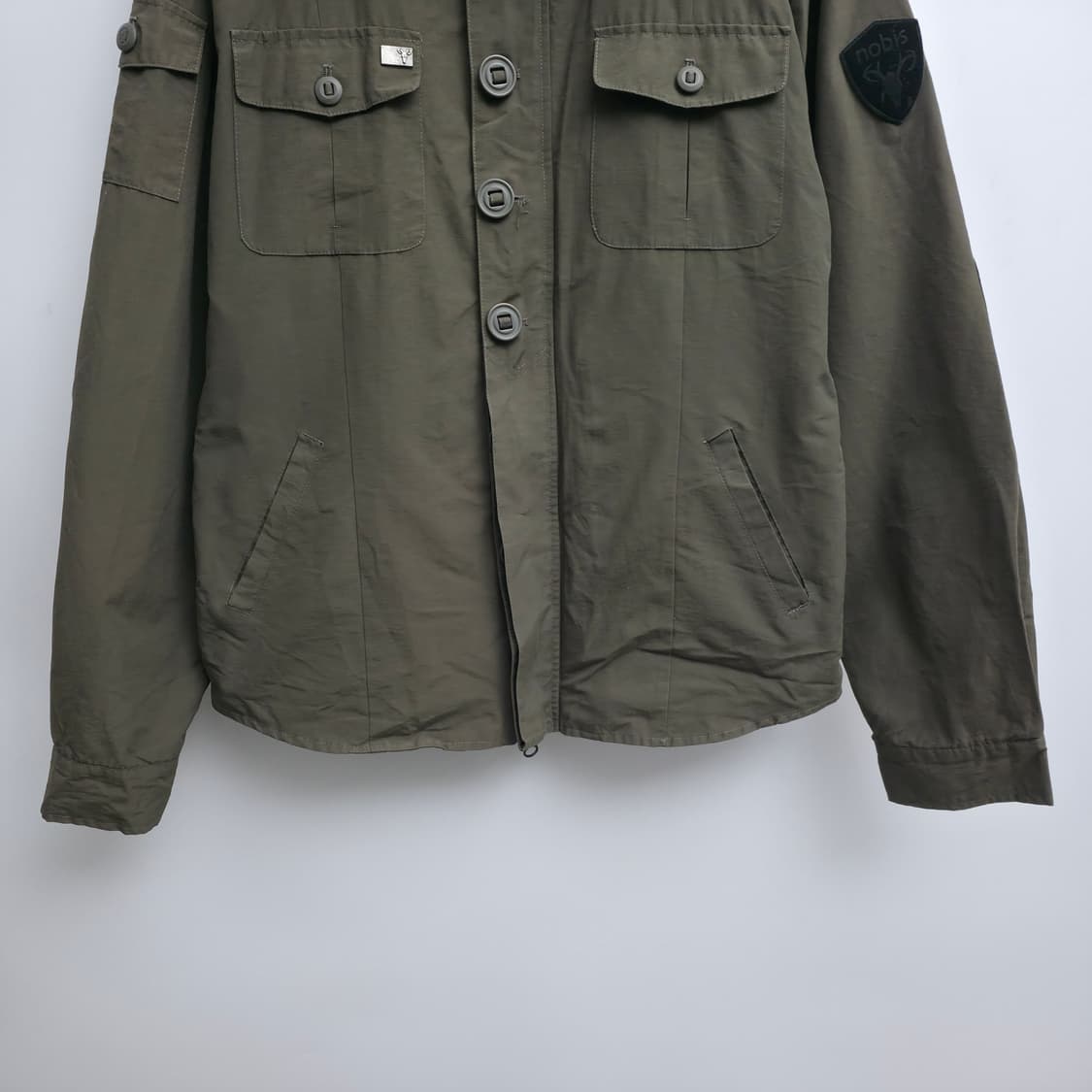 [L] nobis 노비스 카키 바람막이 상품이미지3