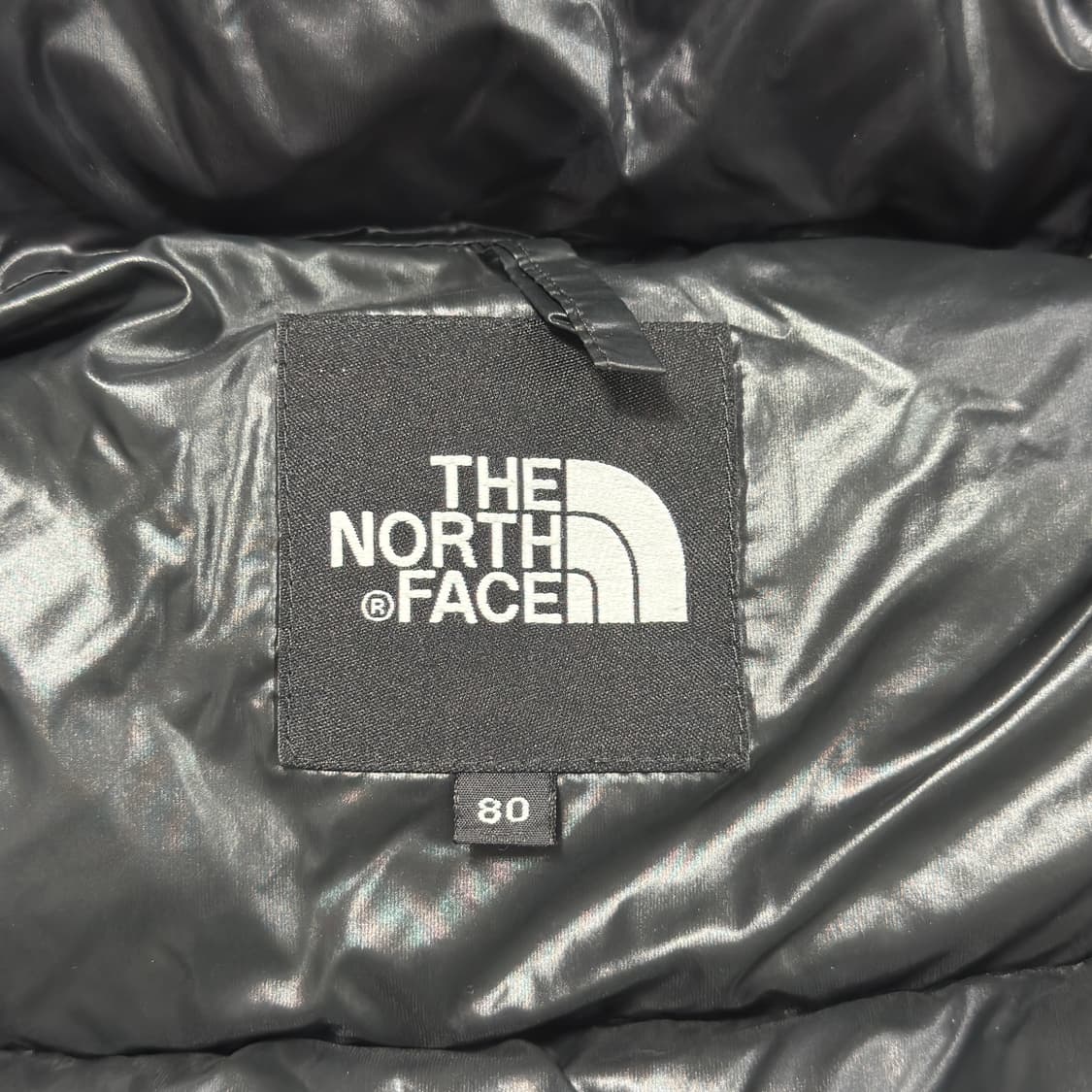 노스페이스 눕시 700 메트로 유광 패딩 상품이미지5