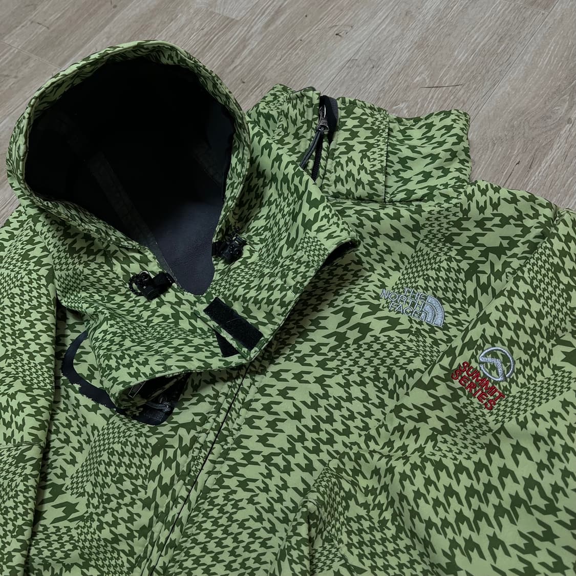 노스페이스 여성 써밋시리즈 고어텍스 스키 바람막이 자켓 XL 상품이미지1