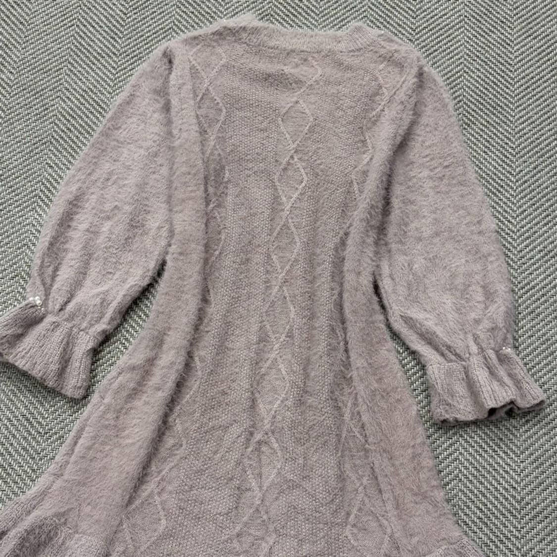 엑시즈팜 진주 니트 원피스 v2584 상품이미지4